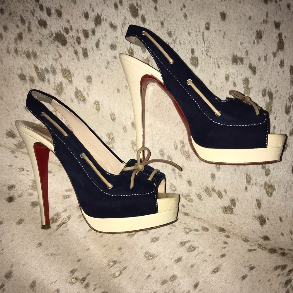 Christian Louboutin Pumps